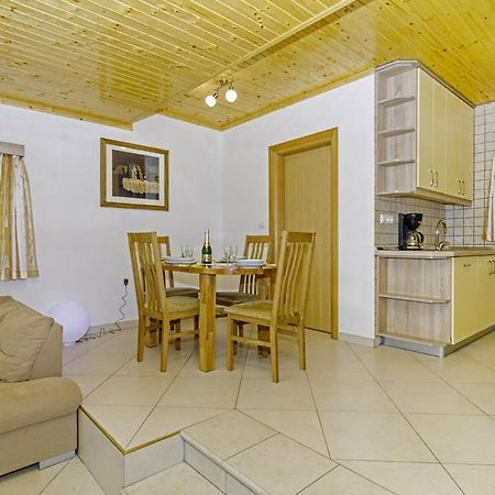 Chalets Bogo&Neno Ledenice Buitenkant foto